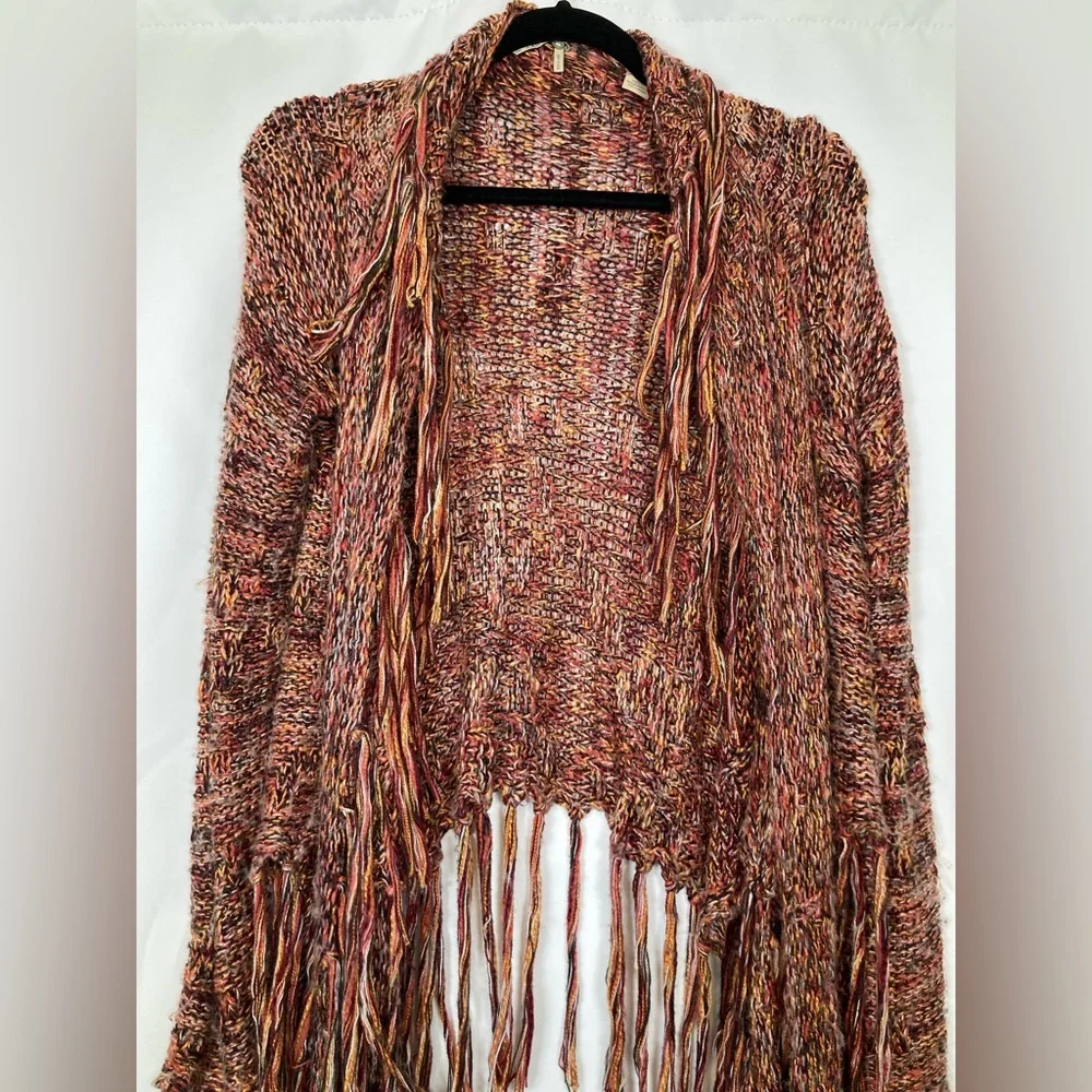 Gimmicks BKE Boho Fringe Open Front Shaggy Knit Cardigan Sz S Multi Color Rust